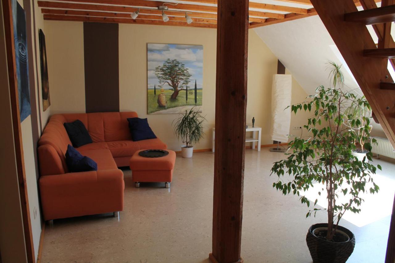 Ferienwohnung Im Galerie-Haus Urbar  Exterior photo